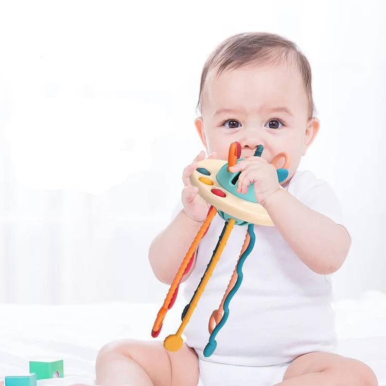 Jouets Montessori pour le développement de bébé